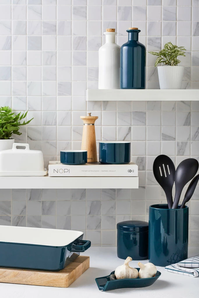 New ๐ Maxwell and Williams Epicurious Spoon Rest - Teal ๐ 2 New ๐ Maxwell and Williams Epicurious Spoon Rest - Teal ๐ - Image 2